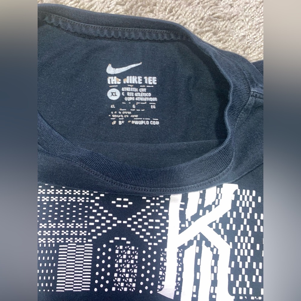 Nike Kyrie BHM Black History Month Black Athletic T-Shirt Men's SIZE XL - Picture 2 of 5